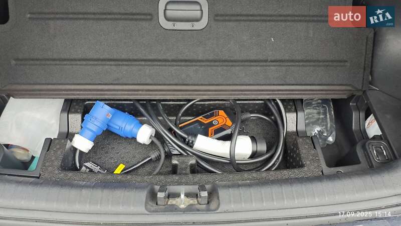 Внедорожник / Кроссовер Kia Niro 2019 в Нежине