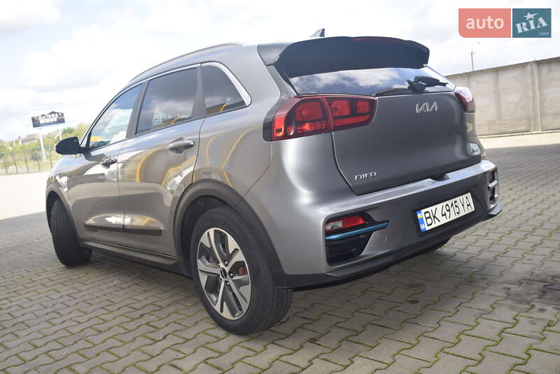 Внедорожник / Кроссовер Kia Niro 2022 в Ровно