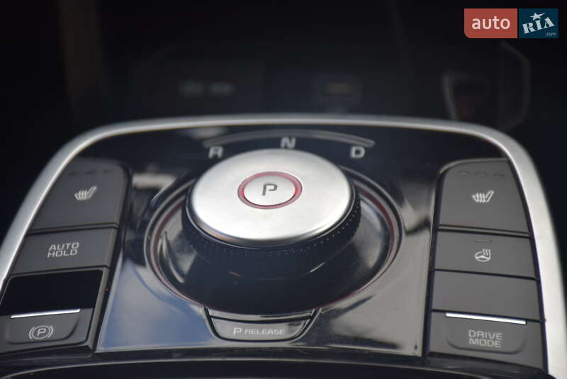 Внедорожник / Кроссовер Kia Niro 2022 в Ровно