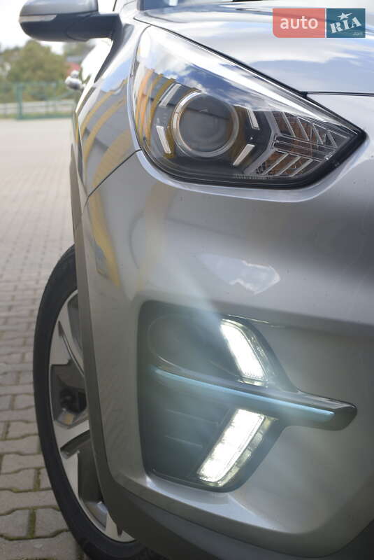 Внедорожник / Кроссовер Kia Niro 2022 в Ровно