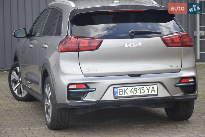 Внедорожник / Кроссовер Kia Niro 2022 в Ровно