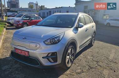 Внедорожник / Кроссовер Kia Niro 2021 в Киеве