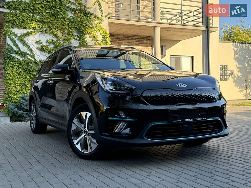 Позашляховик / Кросовер Kia Niro 2020 в Києві фото 9 Позашляховик / Кросовер Kia Niro 2020 в Києві