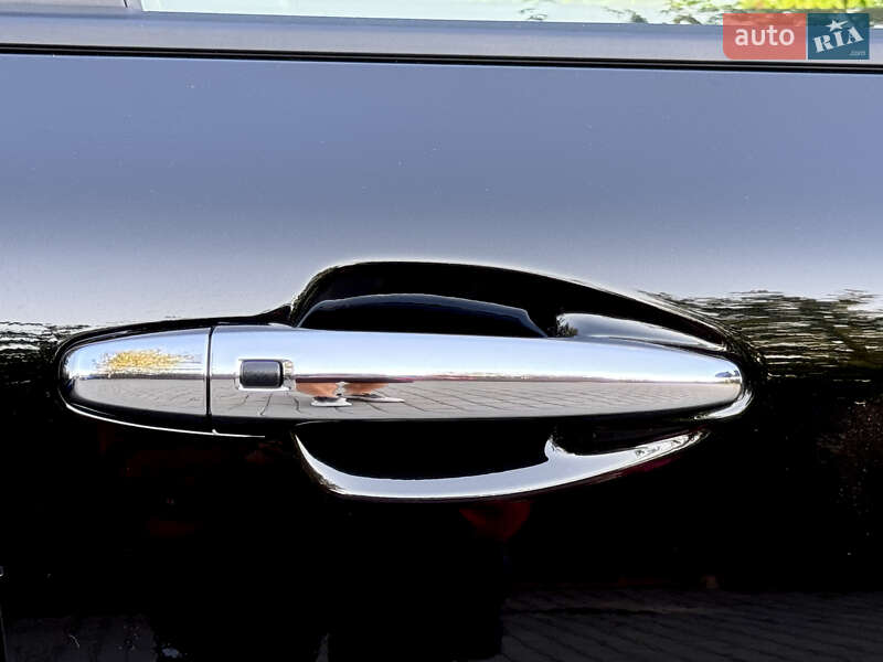 Позашляховик / Кросовер Kia Niro 2020 в Києві фото 30 Позашляховик / Кросовер Kia Niro 2020 в Києві