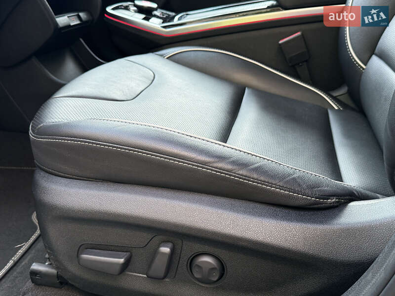 Позашляховик / Кросовер Kia Niro 2020 в Києві фото 43 Позашляховик / Кросовер Kia Niro 2020 в Києві