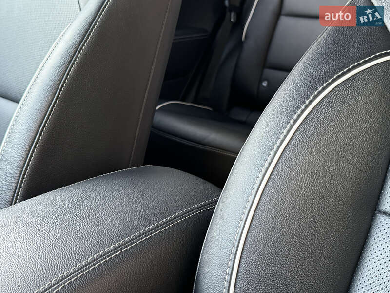 Позашляховик / Кросовер Kia Niro 2020 в Києві фото 59 Позашляховик / Кросовер Kia Niro 2020 в Києві