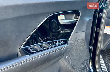 Внедорожник / Кроссовер Kia Niro 2020 в 