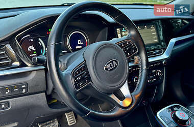 Внедорожник / Кроссовер Kia Niro 2020 в 