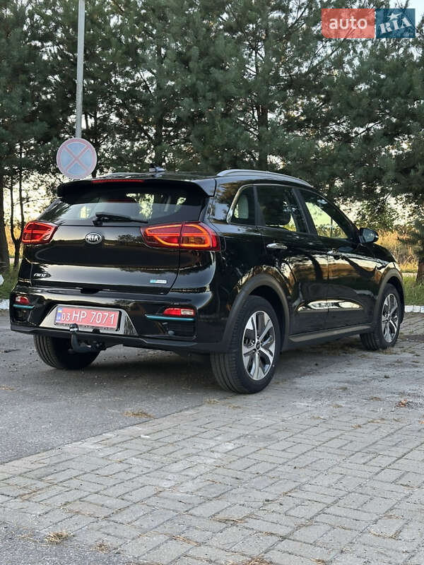 Внедорожник / Кроссовер Kia Niro 2020 в Золочеве фото 27 Внедорожник / Кроссовер Kia Niro 2020 в Золочеве