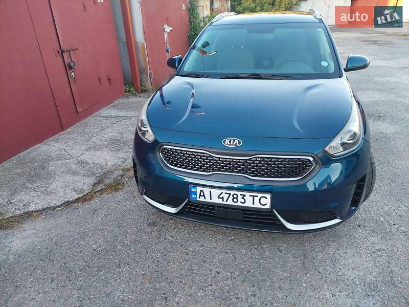 Внедорожник / Кроссовер Kia Niro 2016 в Белой Церкви