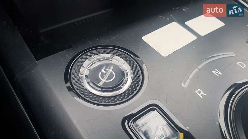 Позашляховик / Кросовер Kia Niro 2023 в Києві