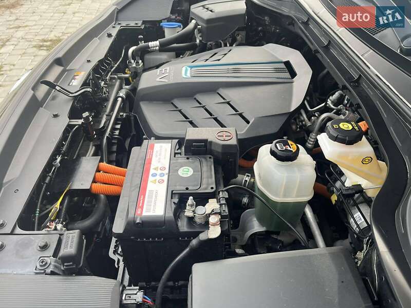 Внедорожник / Кроссовер Kia Niro 2018 в Чорткове фото 7 Внедорожник / Кроссовер Kia Niro 2018 в Чорткове