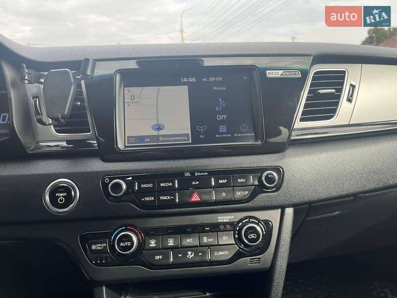 Внедорожник / Кроссовер Kia Niro 2018 в Чорткове фото 19 Внедорожник / Кроссовер Kia Niro 2018 в Чорткове