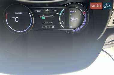 Внедорожник / Кроссовер Kia Niro 2018 в 
