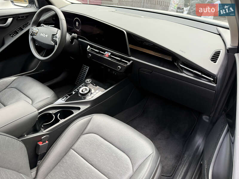 Позашляховик / Кросовер Kia Niro 2022 в Умані