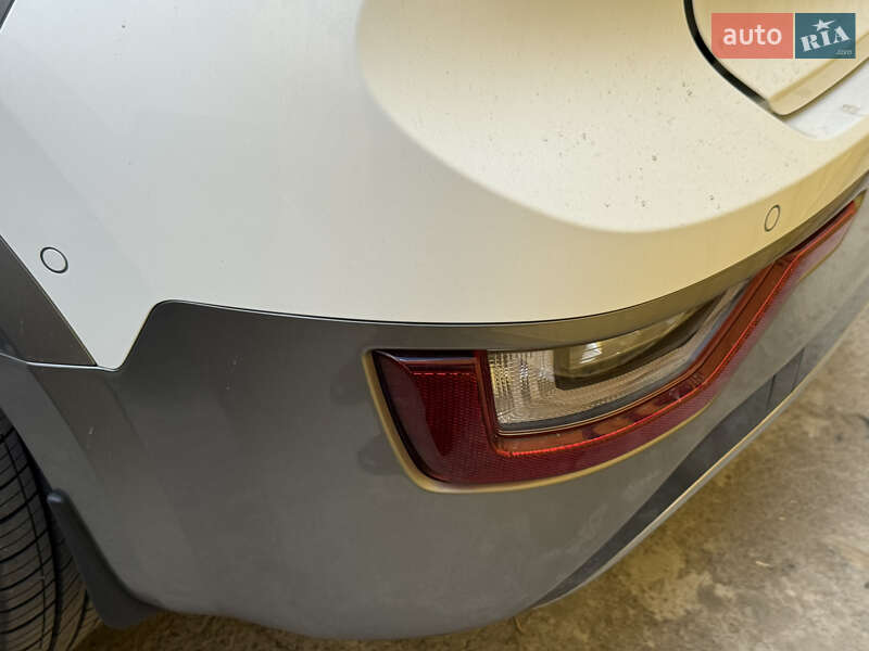 Позашляховик / Кросовер Kia Niro 2022 в Умані