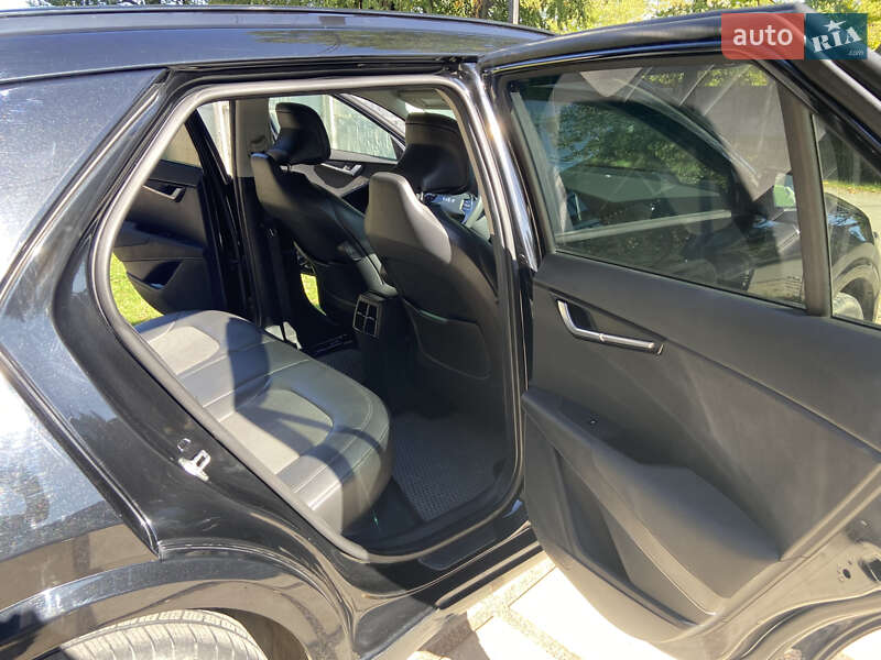 Внедорожник / Кроссовер Kia Niro 2022 в Сторожинце