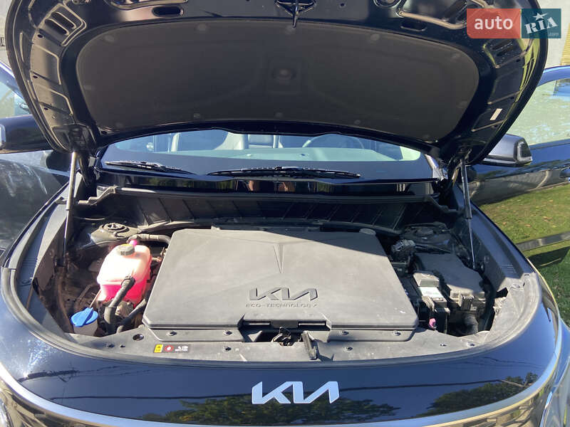 Внедорожник / Кроссовер Kia Niro 2022 в Сторожинце