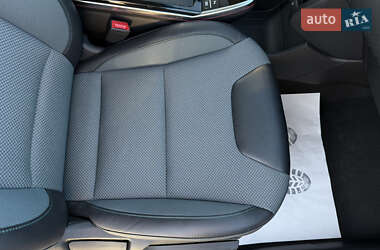 Внедорожник / Кроссовер Kia Niro 2021 в 
