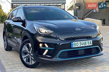 Внедорожник / Кроссовер Kia Niro 2020 в 