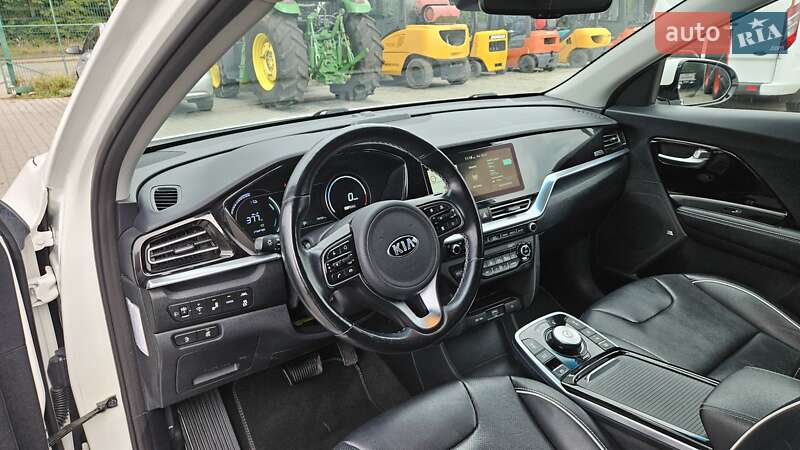 Внедорожник / Кроссовер Kia Niro 2020 в Радомышле фото 20 Внедорожник / Кроссовер Kia Niro 2020 в Радомышле