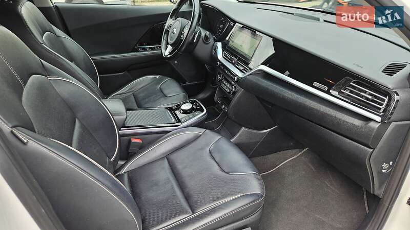 Внедорожник / Кроссовер Kia Niro 2020 в Радомышле фото 27 Внедорожник / Кроссовер Kia Niro 2020 в Радомышле