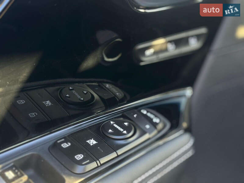 Внедорожник / Кроссовер Kia Niro 2020 в Сторожинце