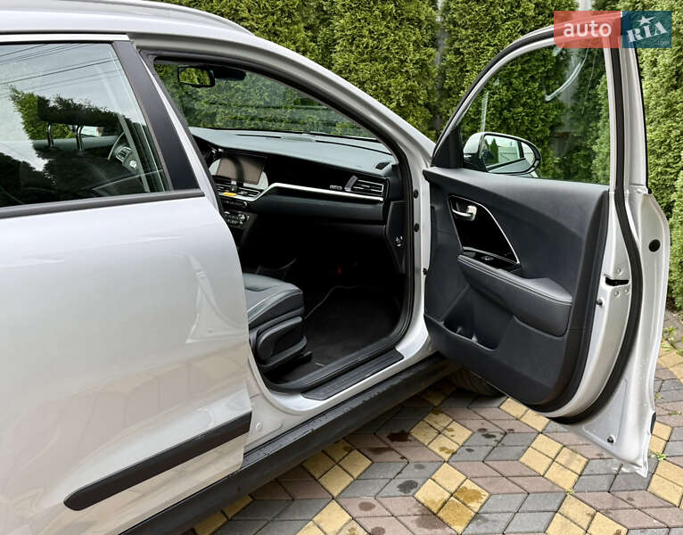 Внедорожник / Кроссовер Kia Niro 2020 в Самборе