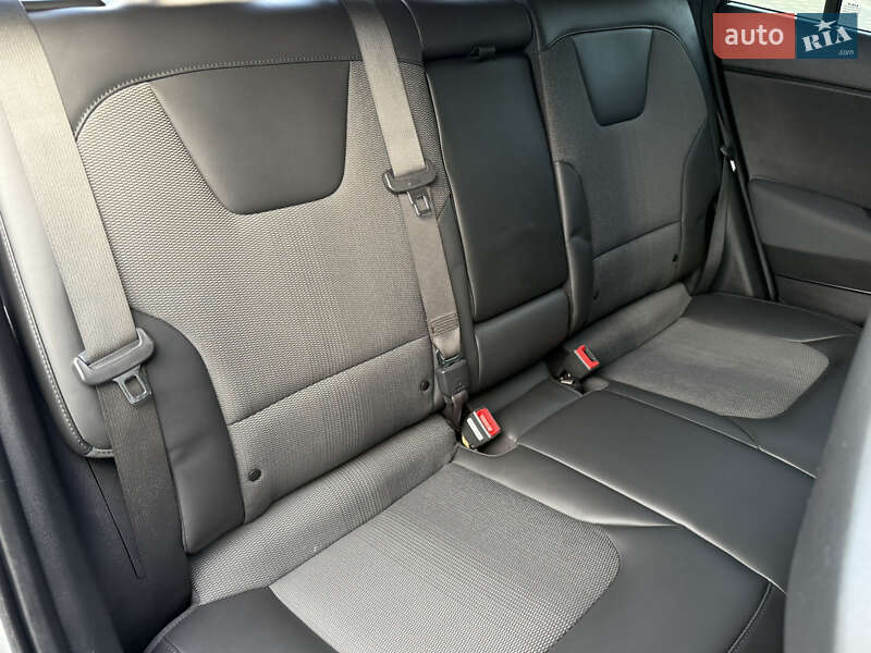 Позашляховик / Кросовер Kia Niro 2022 в Львові фото 83 Позашляховик / Кросовер Kia Niro 2022 в Львові