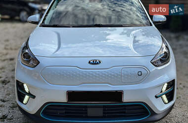 Внедорожник / Кроссовер Kia Niro 2019 в 