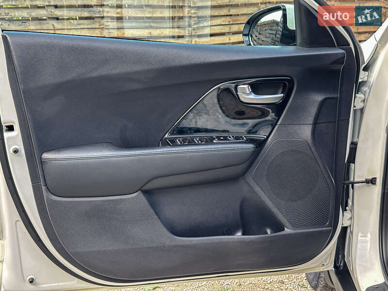 Позашляховик / Кросовер Kia Niro 2019 в Бродах фото 64 Позашляховик / Кросовер Kia Niro 2019 в Бродах