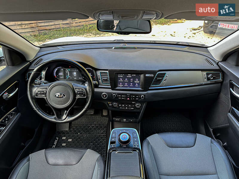Позашляховик / Кросовер Kia Niro 2019 в Бродах фото 89 Позашляховик / Кросовер Kia Niro 2019 в Бродах