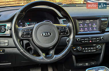 Внедорожник / Кроссовер Kia Niro 2019 в 