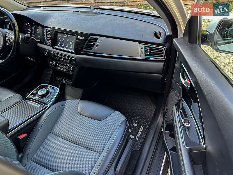 Позашляховик / Кросовер Kia Niro 2019 в Бродах фото 108 Позашляховик / Кросовер Kia Niro 2019 в Бродах