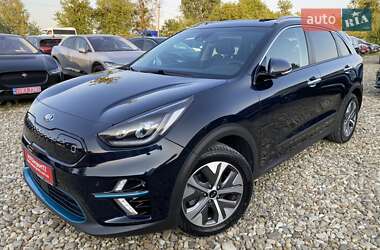 Внедорожник / Кроссовер Kia Niro 2020 в 