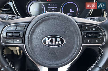 Внедорожник / Кроссовер Kia Niro 2020 в 