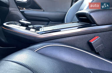 Внедорожник / Кроссовер Kia Niro 2020 в 
