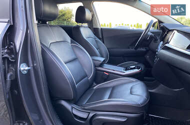 Внедорожник / Кроссовер Kia Niro 2020 в 