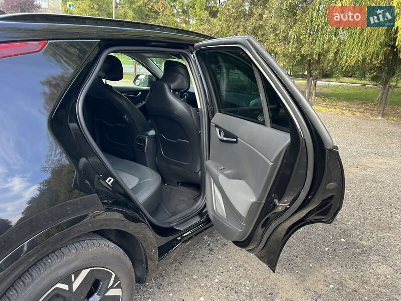 Внедорожник / Кроссовер Kia Niro 2022 в Ивано-Франковске