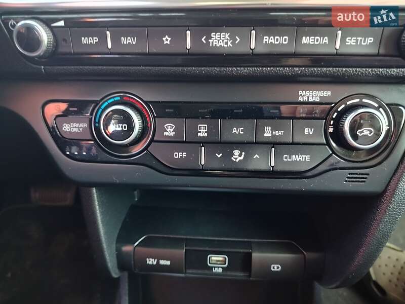 Позашляховик / Кросовер Kia Niro 2021 в Ірпені