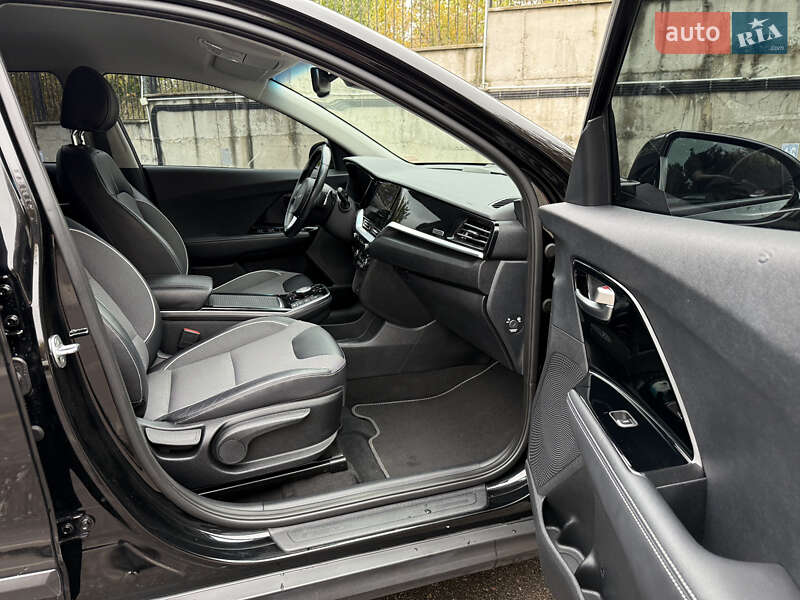 Внедорожник / Кроссовер Kia Niro 2022 в Ровно фото 44 Внедорожник / Кроссовер Kia Niro 2022 в Ровно
