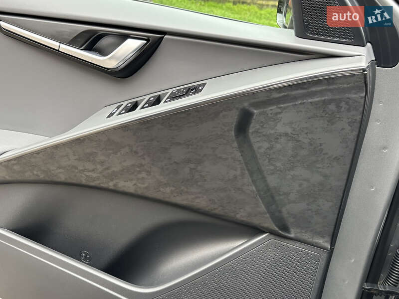 Внедорожник / Кроссовер Kia Niro 2022 в Житомире