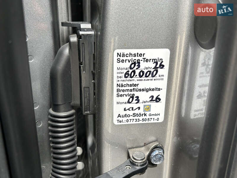 Внедорожник / Кроссовер Kia Niro 2022 в Житомире