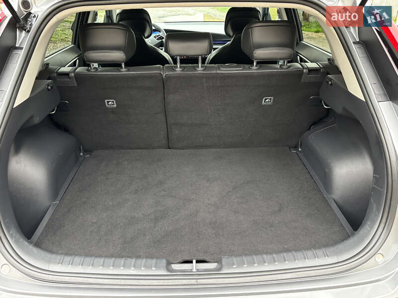 Внедорожник / Кроссовер Kia Niro 2022 в Житомире