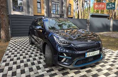 Внедорожник / Кроссовер Kia Niro 2020 в Киеве