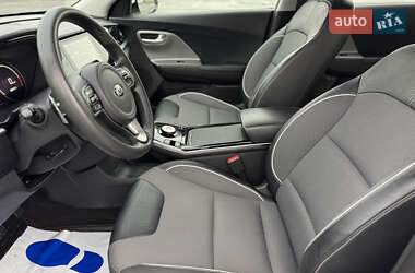 Внедорожник / Кроссовер Kia Niro 2020 в 