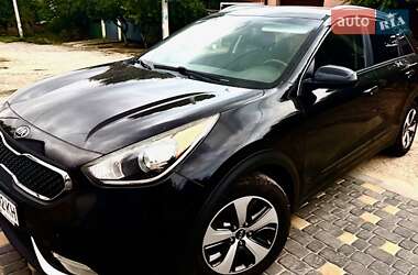 Внедорожник / Кроссовер Kia Niro 2017 в Запорожье