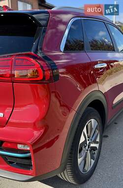 Внедорожник / Кроссовер Kia Niro 2020 в 