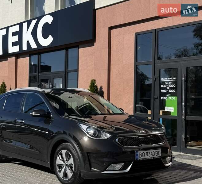 Позашляховик / Кросовер Kia Niro 2018 в Тернополі