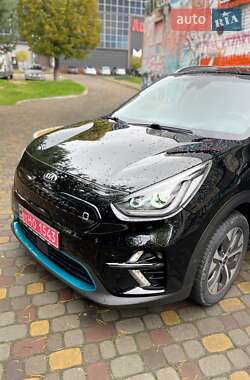 Внедорожник / Кроссовер Kia Niro 2020 в 
